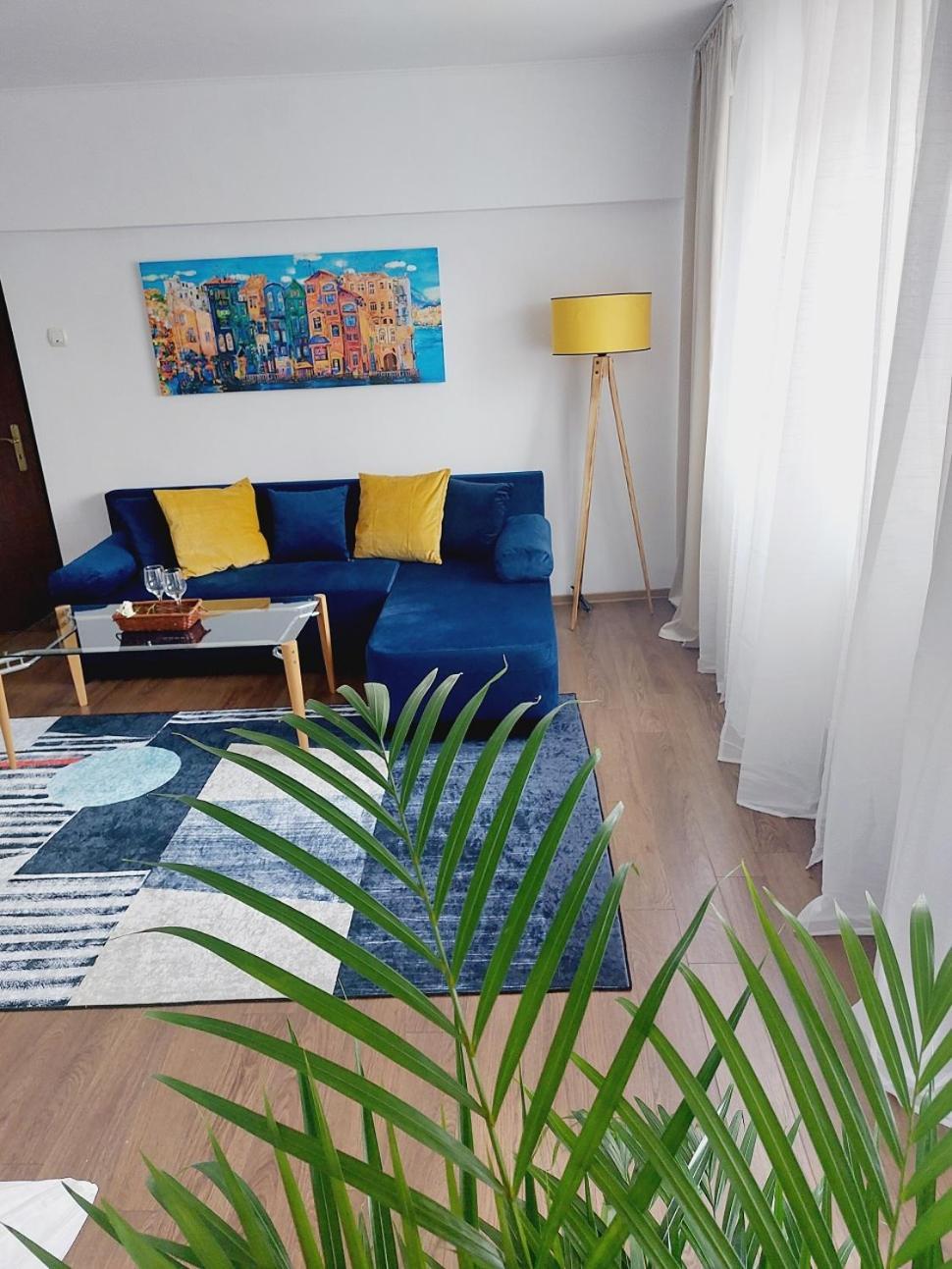 Cozy Apartment In The Center Of Bukares Bagian luar foto